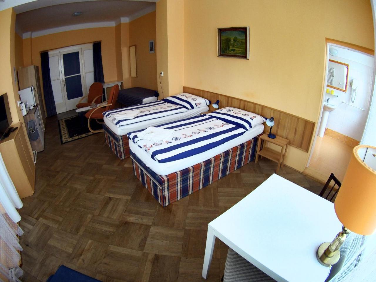 Penzion Moravia Olomouc Exteriör bild